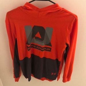 Boys Under Armour hoodie / loose fit